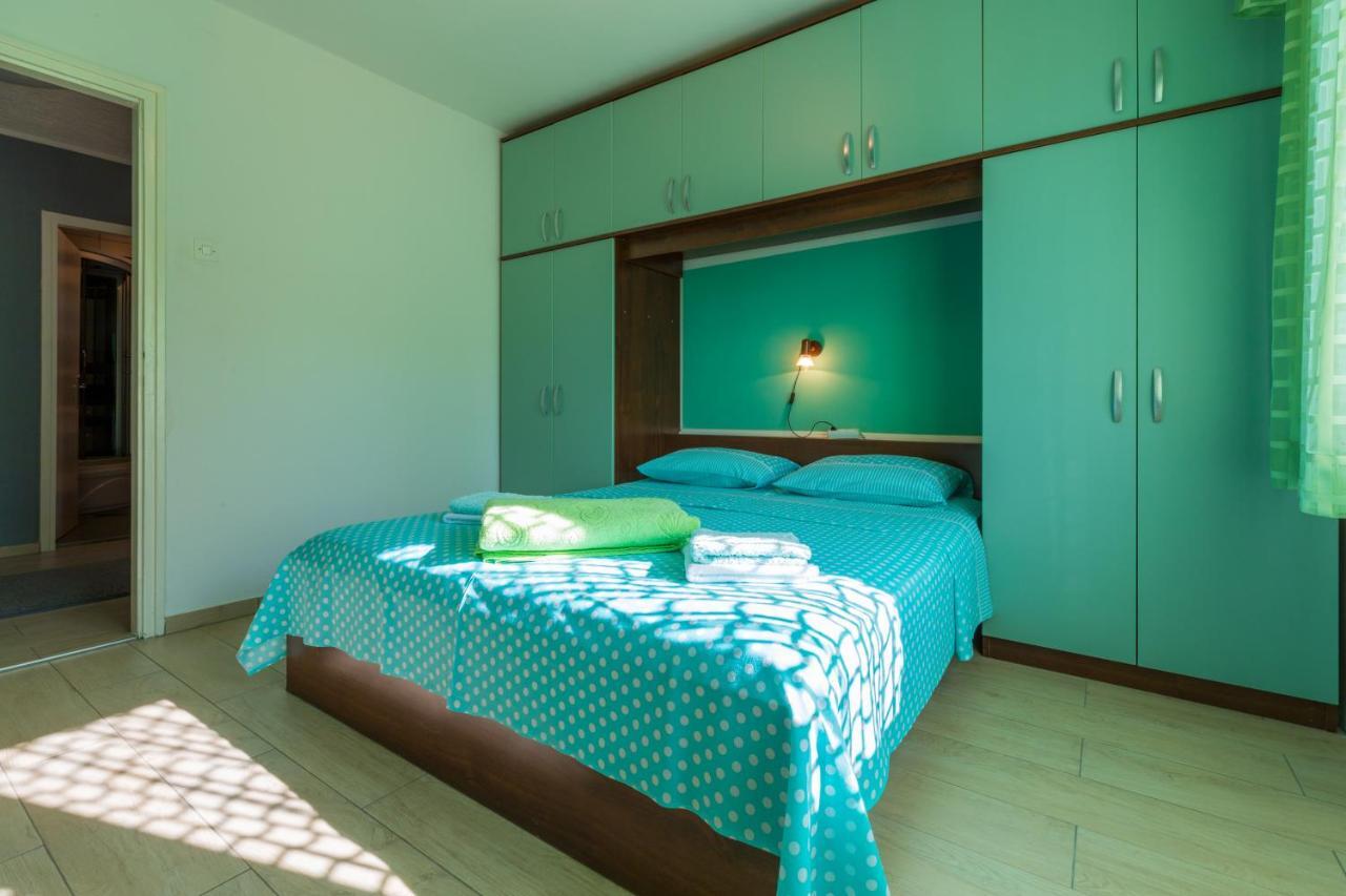 Apartman Mladenka Драмаль Екстер'єр фото