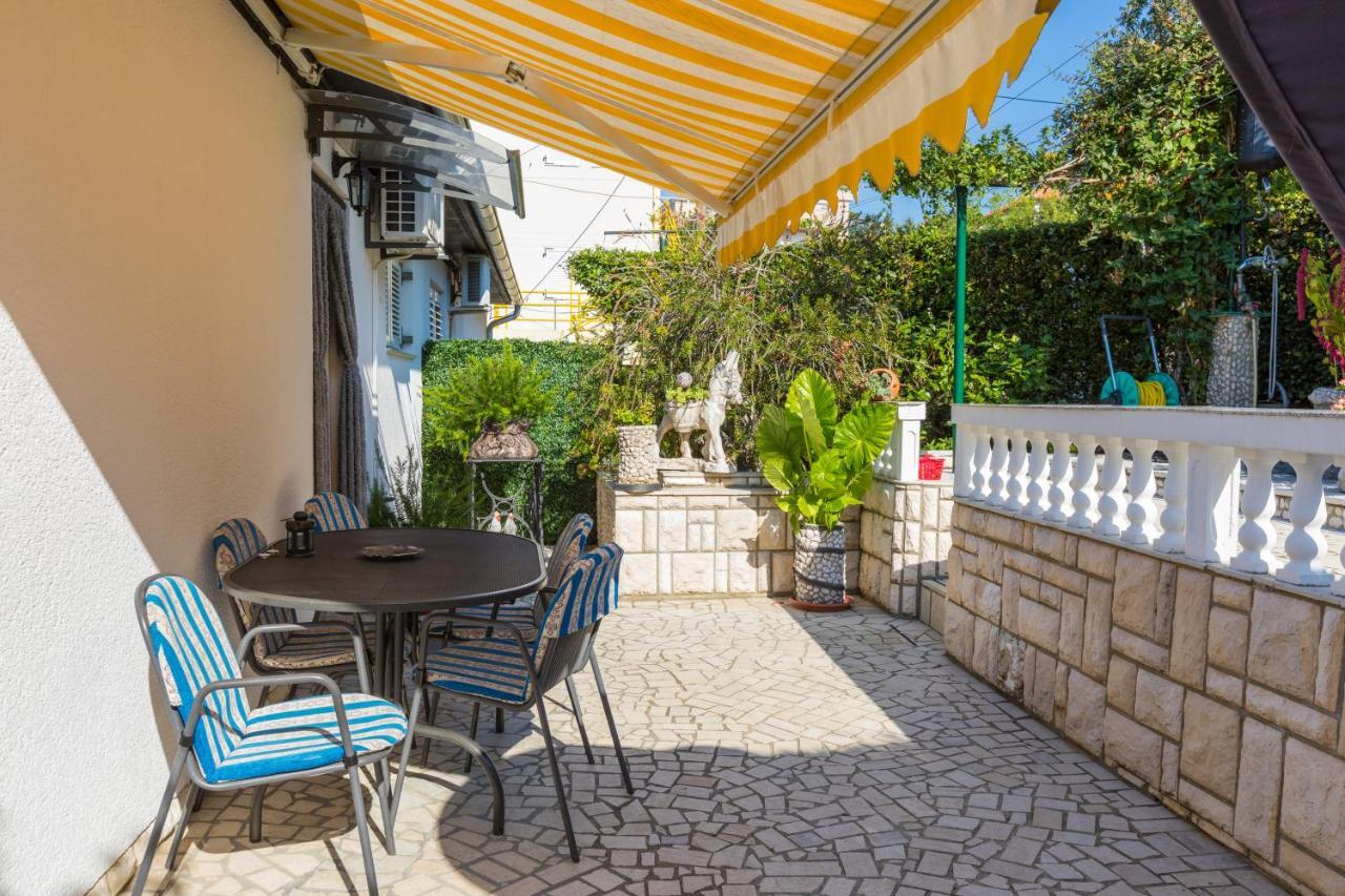 Apartman Mladenka Драмаль Екстер'єр фото